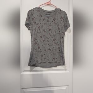 Disney Harry Potter Gray and Red Graphic Short Sleeve Tee